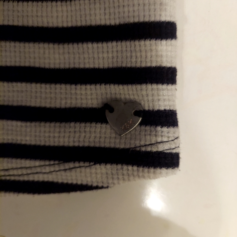 Crop top - Picture 4 of 4